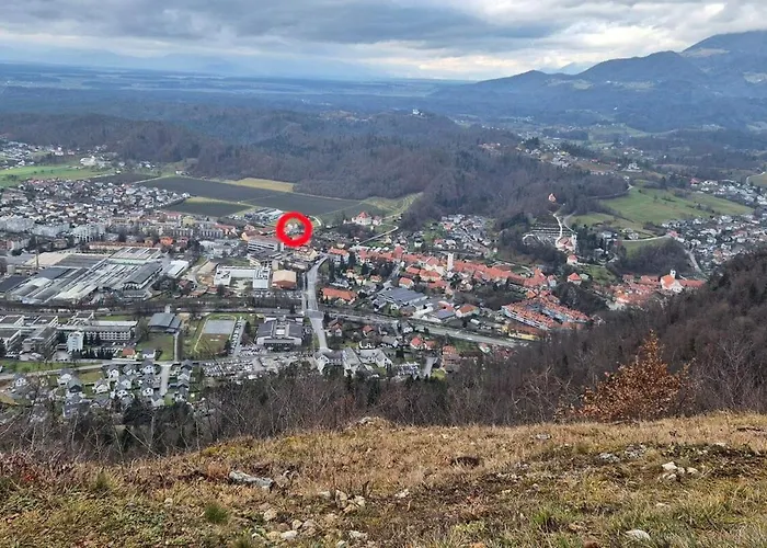 Gala Lenassi Apartment